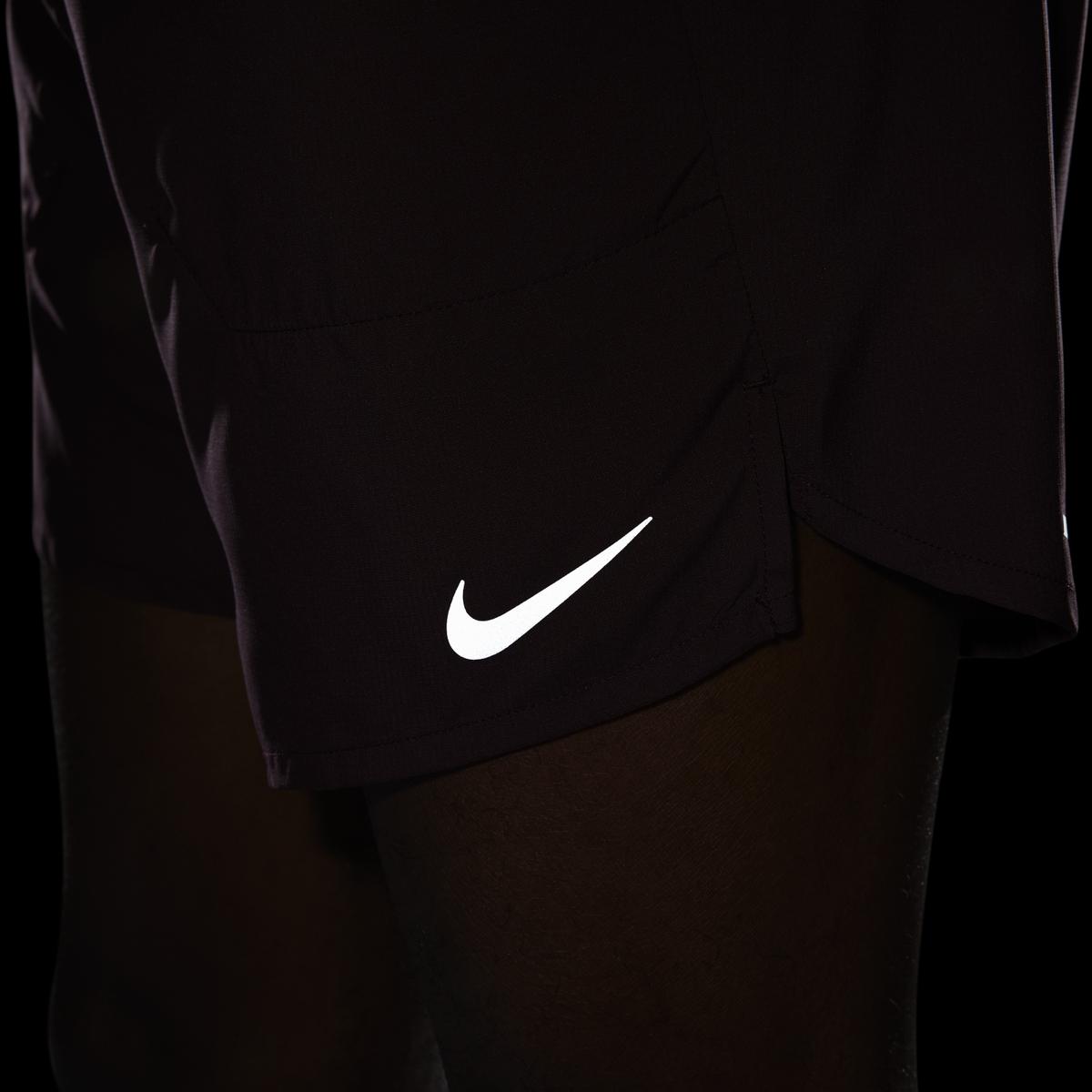 product/n/i/nike_dm4761-652_burgundy-crush-black-reflective-silv_10.jpg