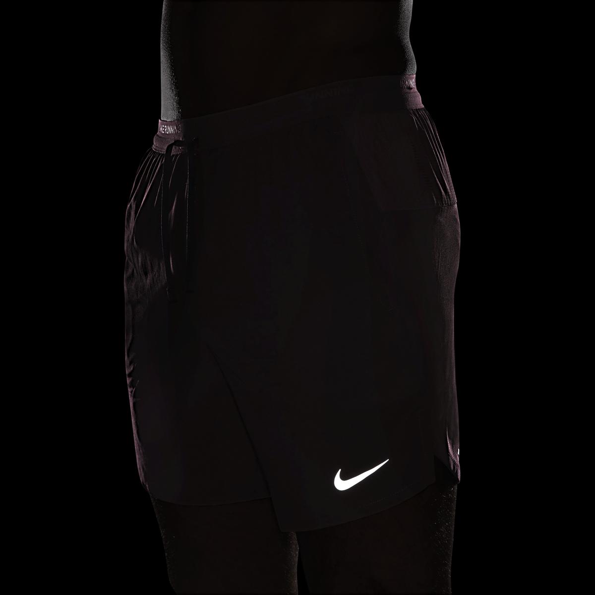product/n/i/nike_dm4761-652_burgundy-crush-black-reflective-silv_11.jpg