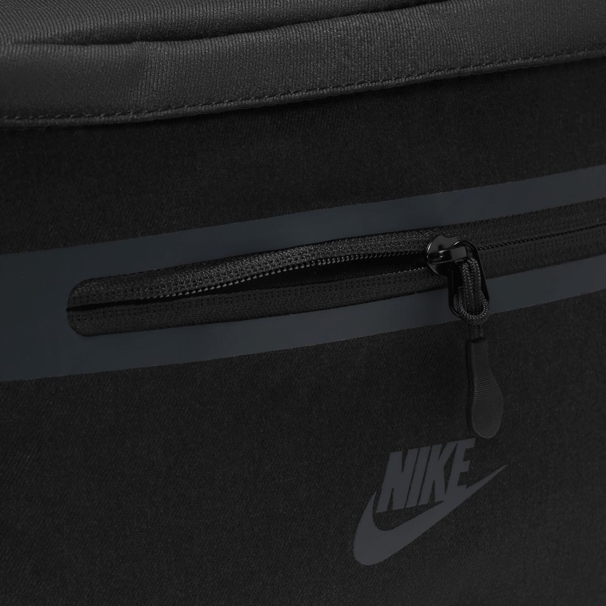 product/n/i/nike_dn2556-010-phsyd002.jpg