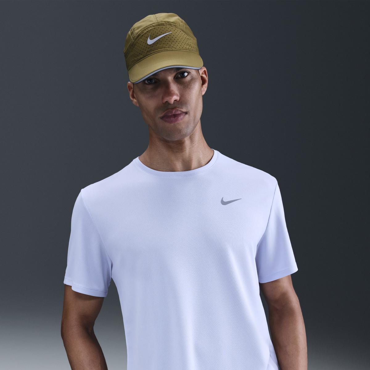 product/n/i/nike_dv9315-057_ghost-reflective-silv_8.jpg