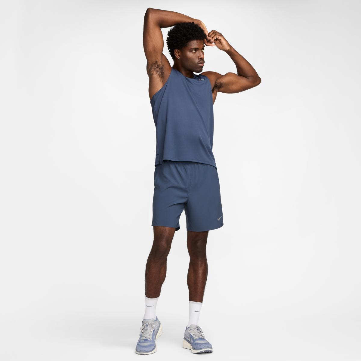 product/n/i/nike_dv9357-437-phsym006.jpg