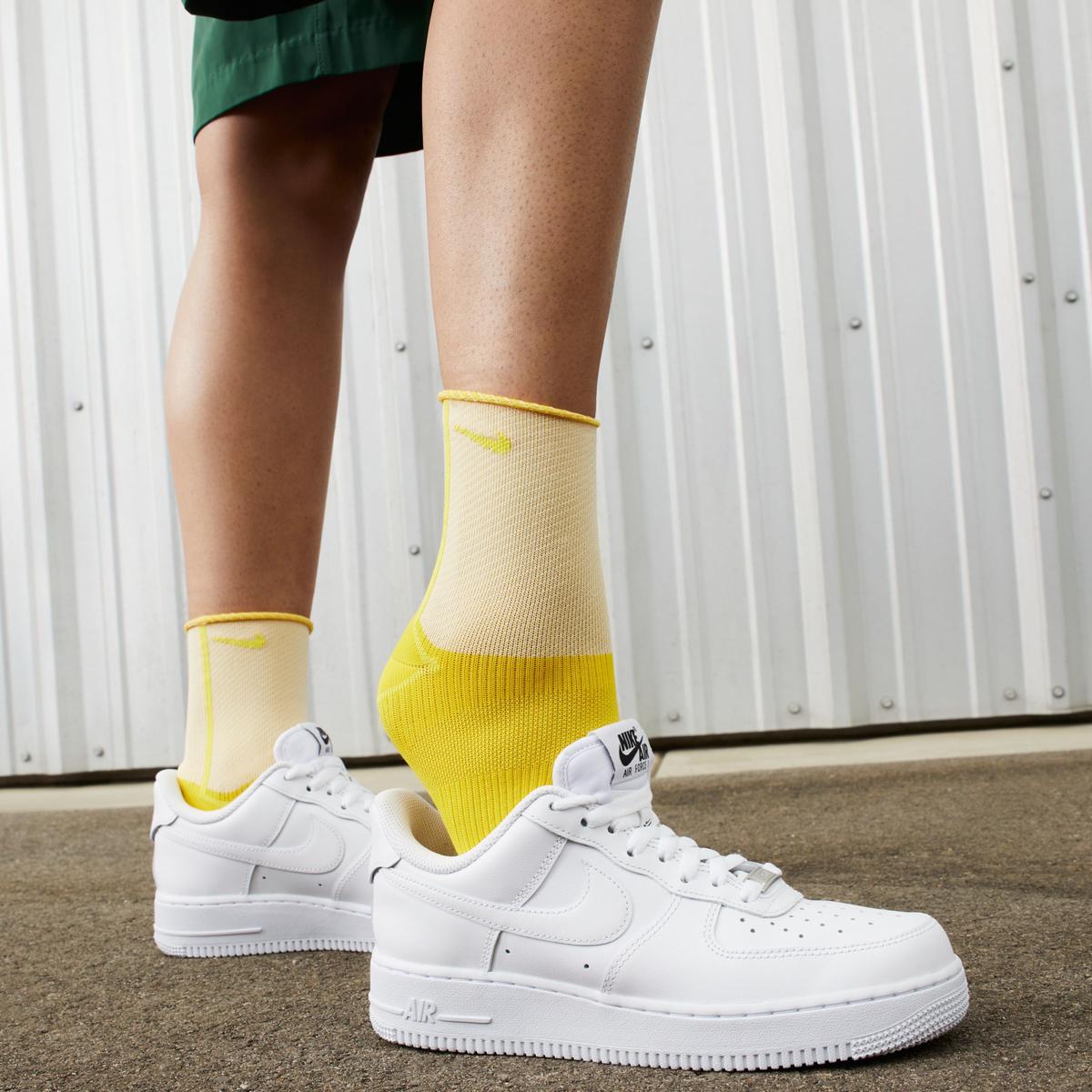product/n/i/nike_dx5883-100-001.jpg