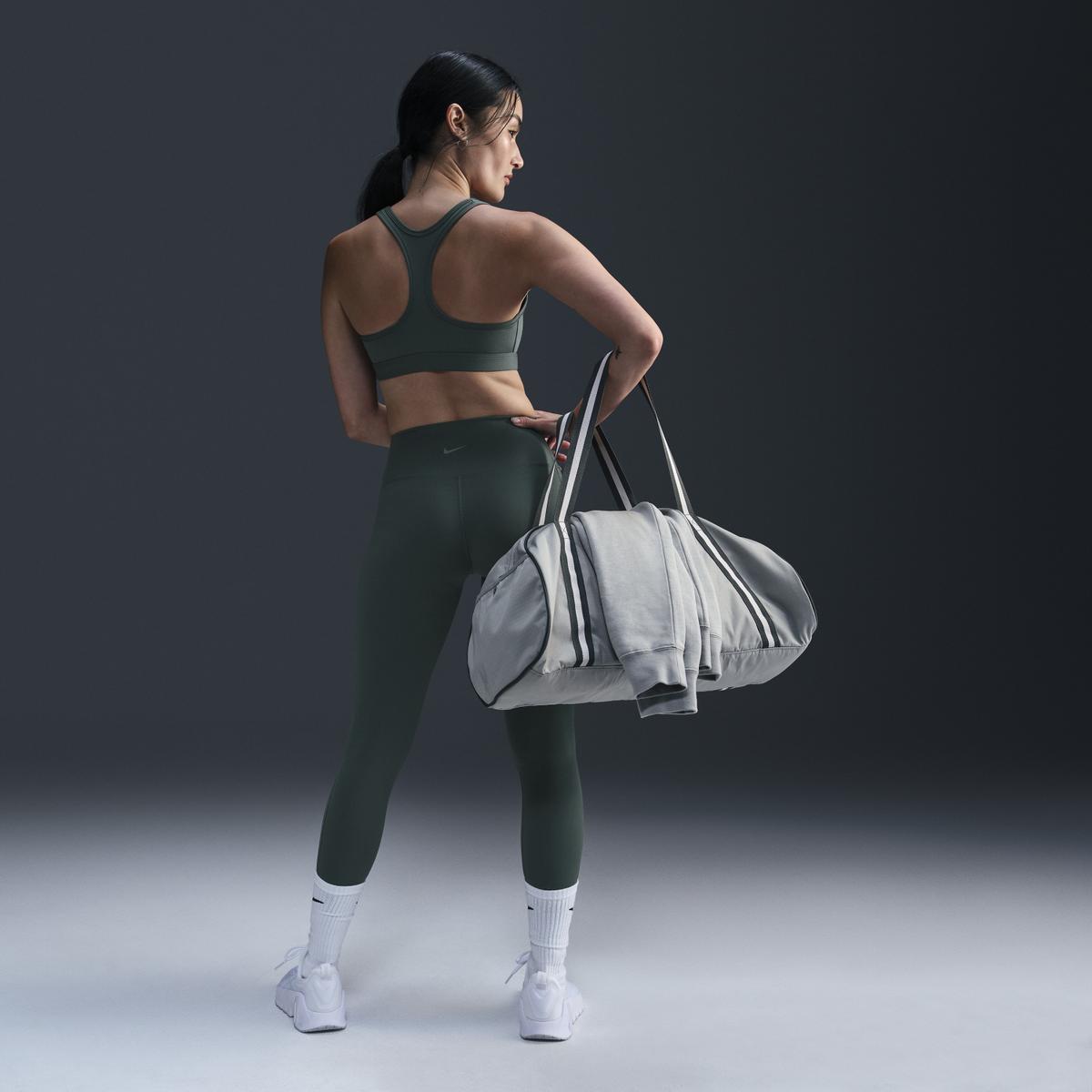 product/n/i/nike_dx6817-338_vintage-green-white_3.jpg