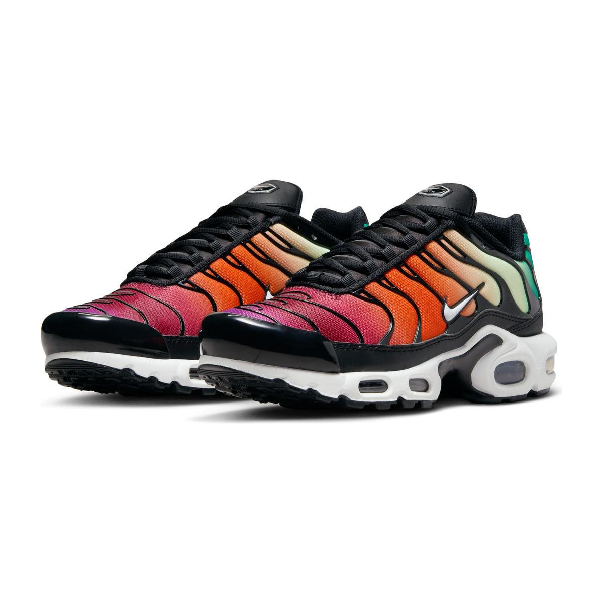product/n/i/nike_dz3670-001-phcfh001.jpg