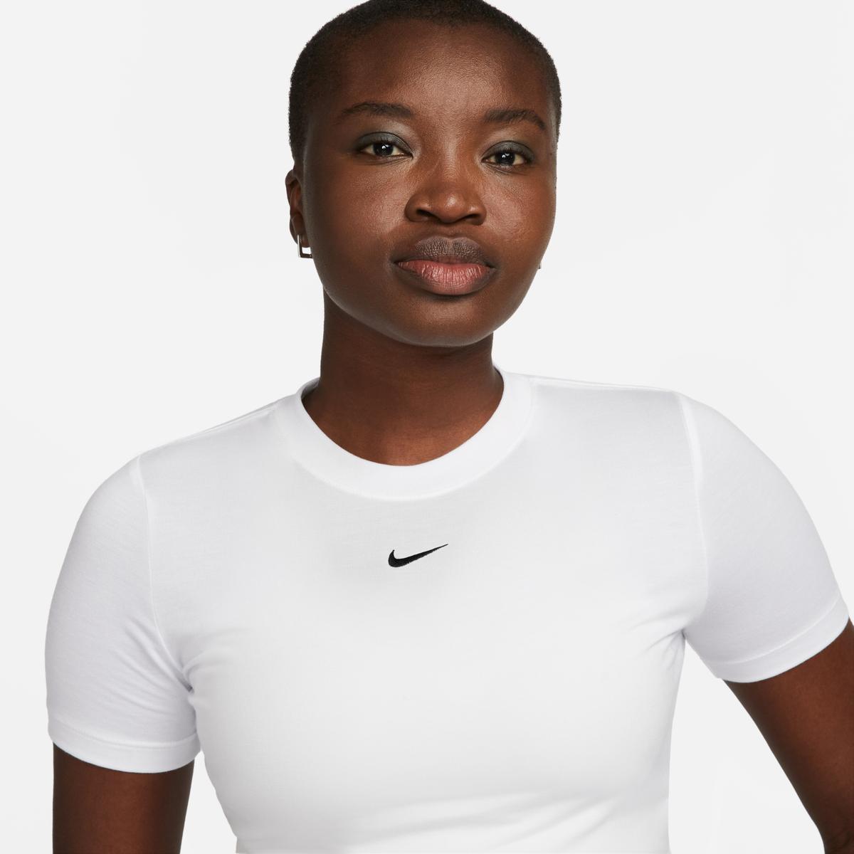 product/n/i/nike_fb2873-100-phsym001.jpg