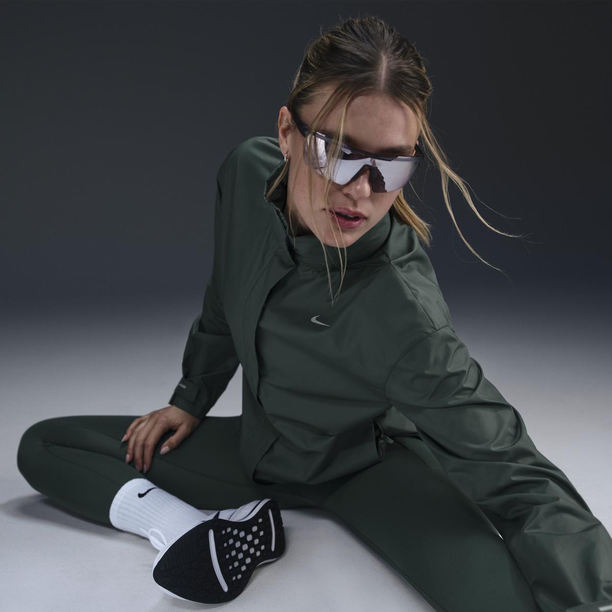 product/n/i/nike_fb7451-338_vintage-green-black-reflective-silv_7.jpg