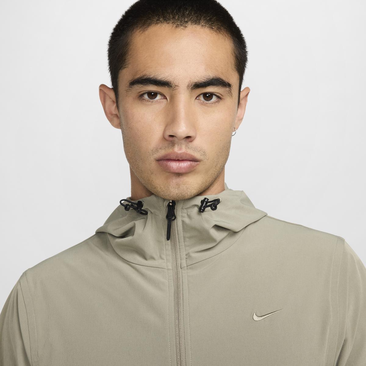 product/n/i/nike_fb7551-320_light-army-black-light-army_11.jpg