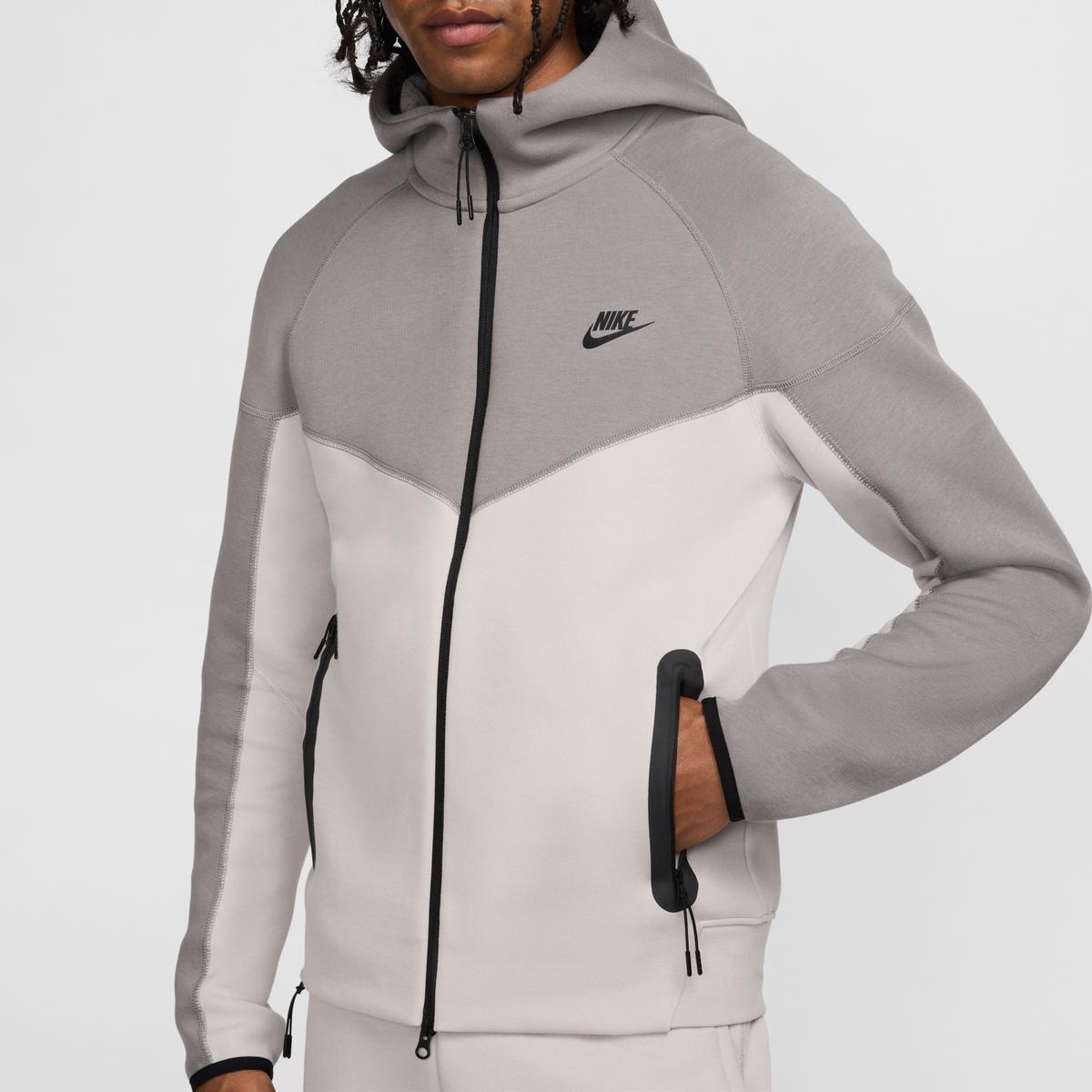 product/n/i/nike_fb7921-014-phsym003_082824.jpg