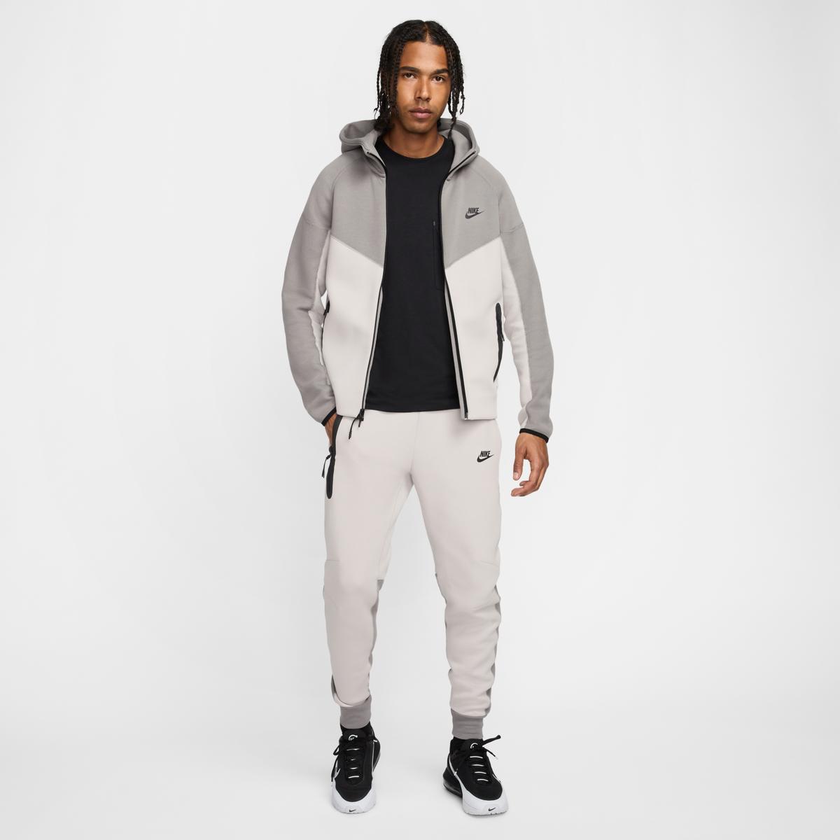 product/n/i/nike_fb7921-014-phsym008_082824.jpg