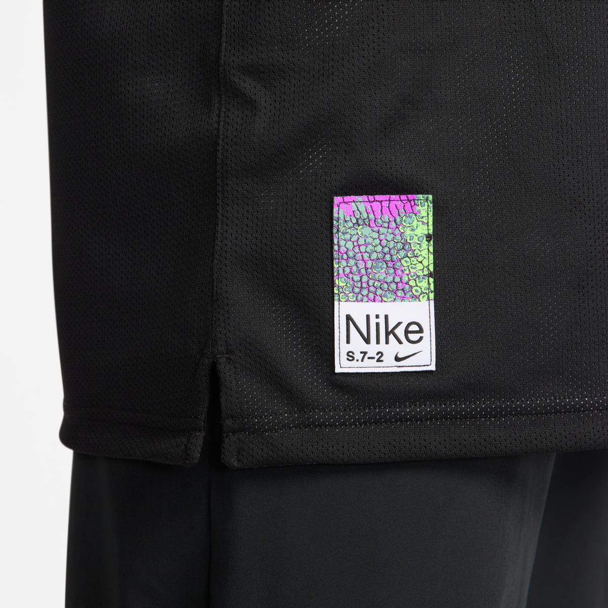 product/n/i/nike_fb7978-010-phsym002.jpg