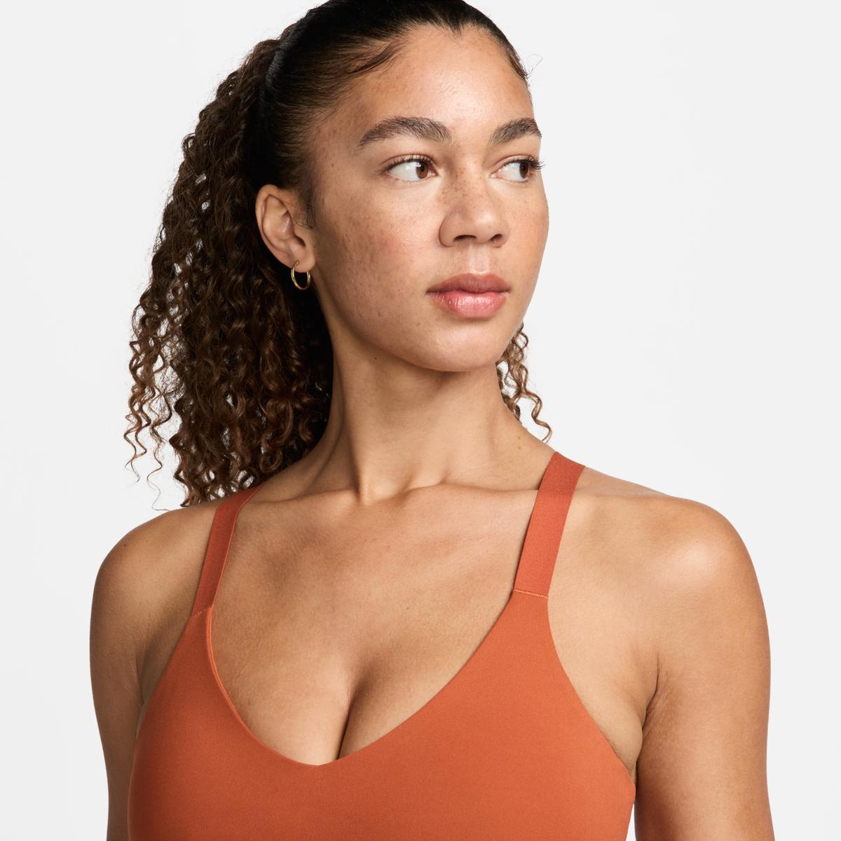 product/n/i/nike_fd1065-825-phsym001.jpg