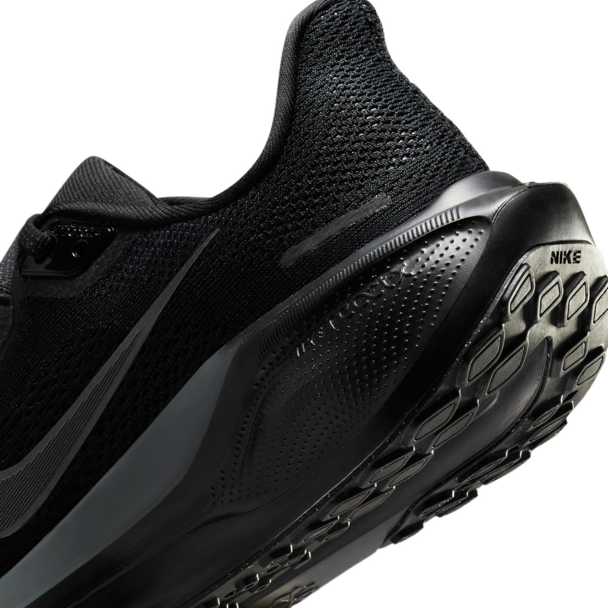 product/n/i/nike_fd2723-001-phsyd002.jpg