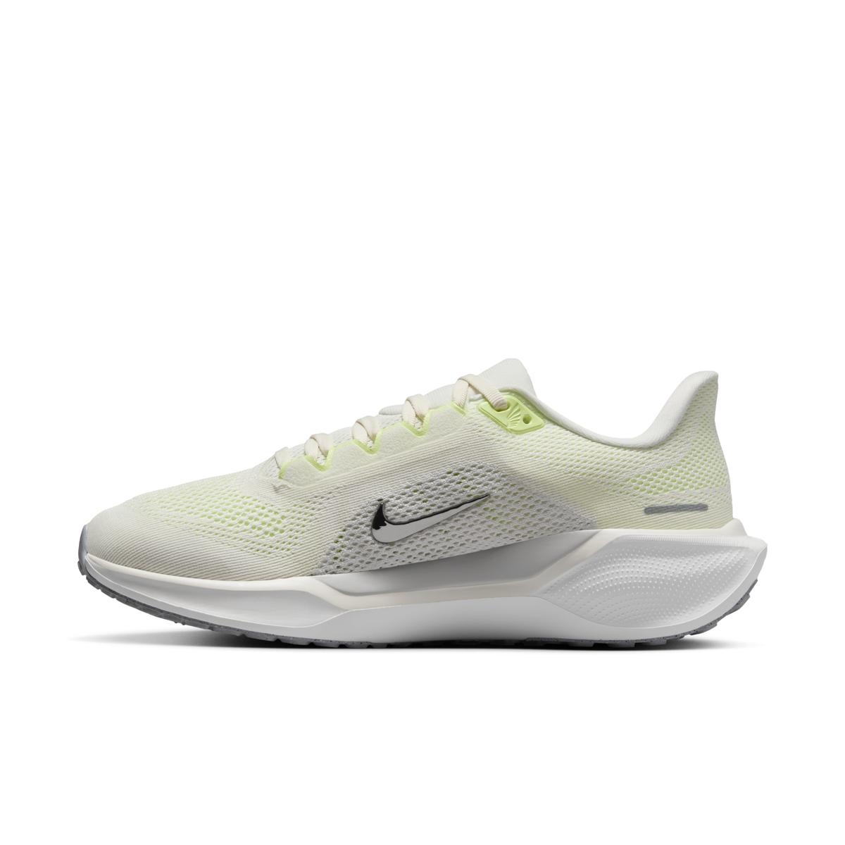 product/n/i/nike_fd2723-114_sail-metallic-silver-photon-dust_5.jpg