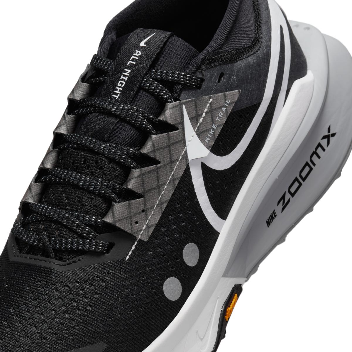 product/n/i/nike_fd5191-001-phsyd001.jpg