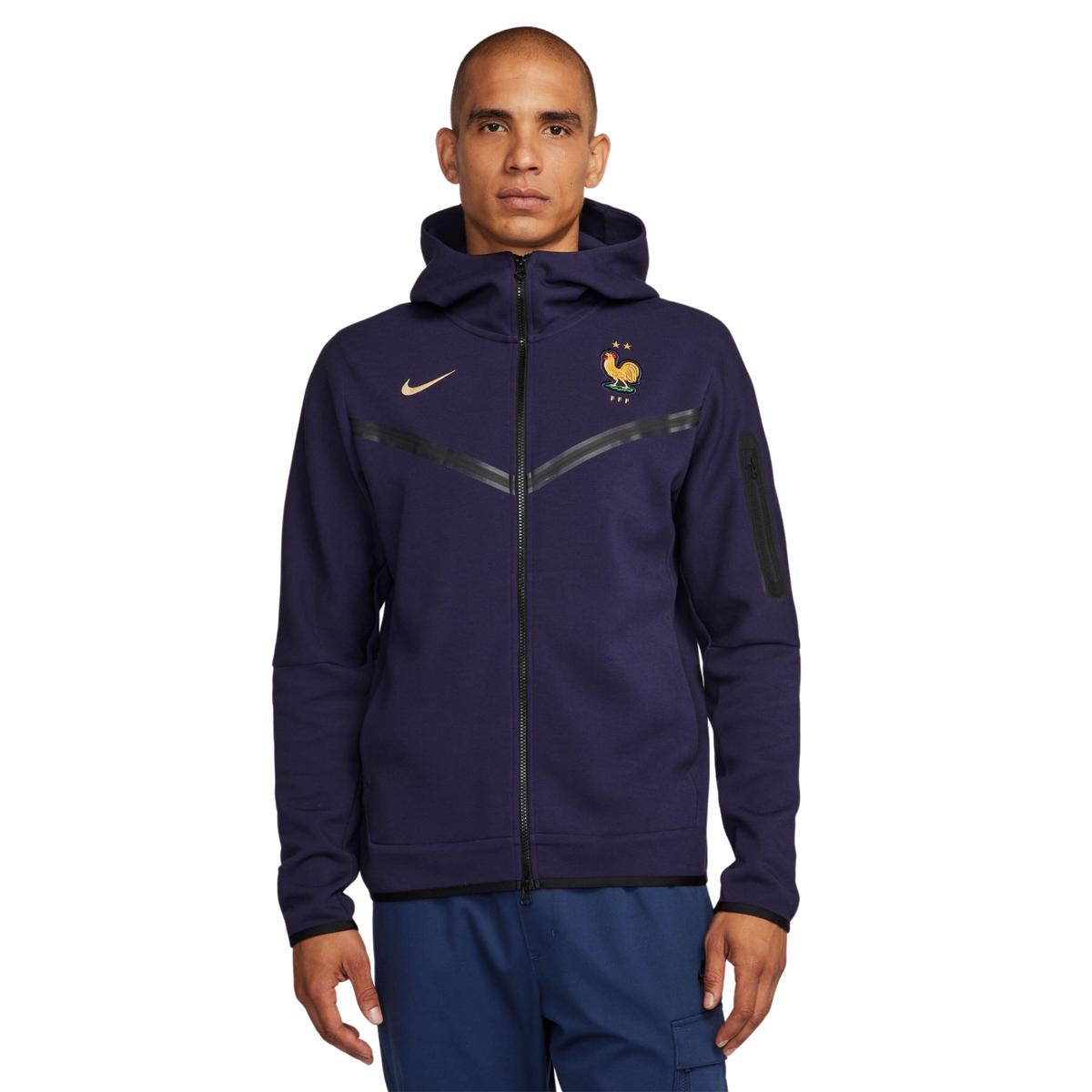product/n/i/nike_fj8155-498-phsfm001.jpg