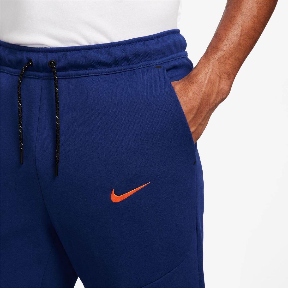 product/n/i/nike_fj8288-455-phsym001.jpg