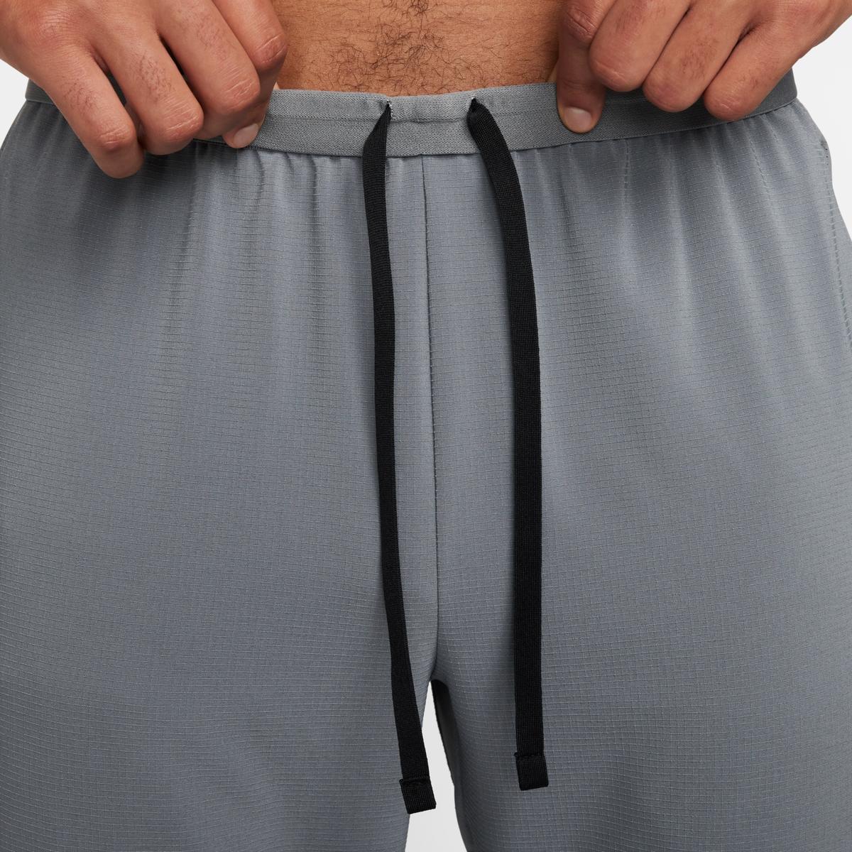 product/n/i/nike_fn2989-084-phsym001.jpg
