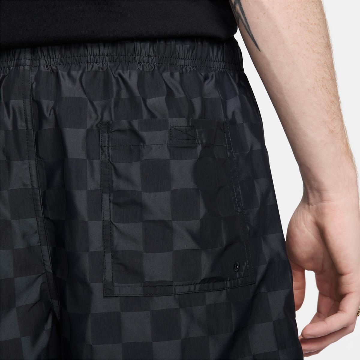 product/n/i/nike_fn3098-010-phsym004.jpg