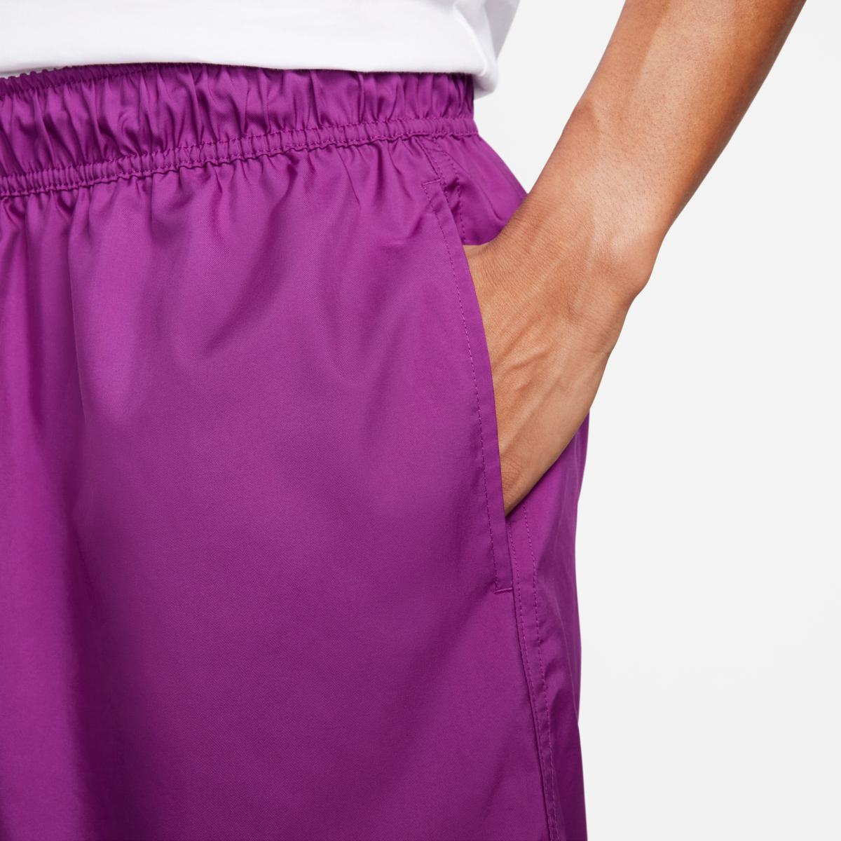 product/n/i/nike_fn3307-503-phsym003.jpg