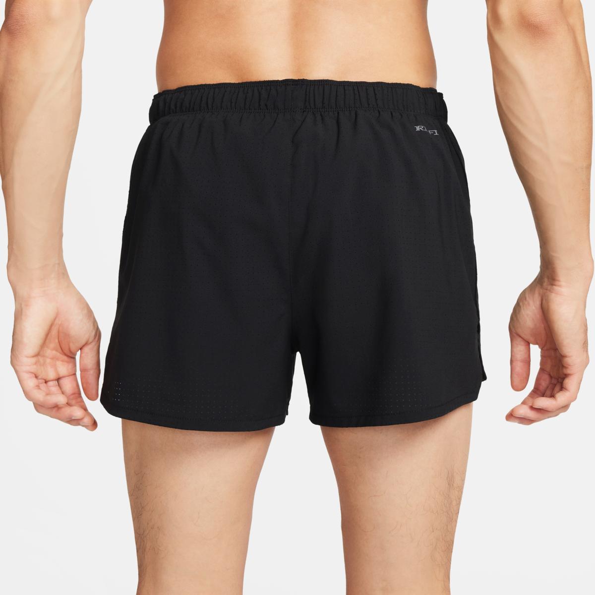 product/n/i/nike_fn3355-010-phsbm001.jpg
