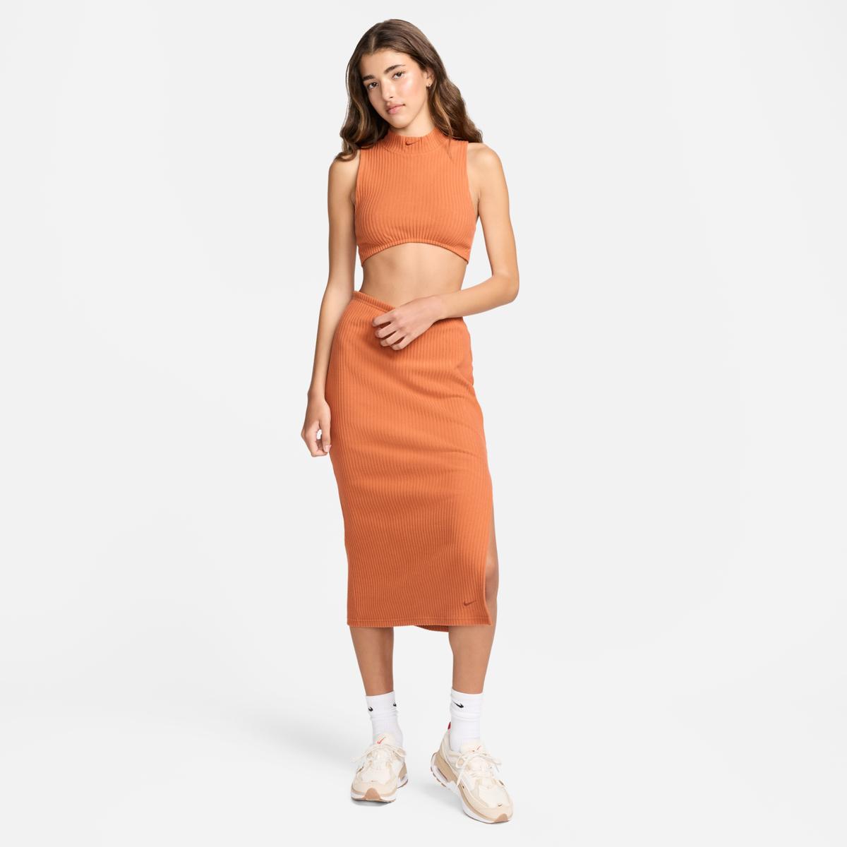 product/n/i/nike_fn3677-825-phsym004.jpg
