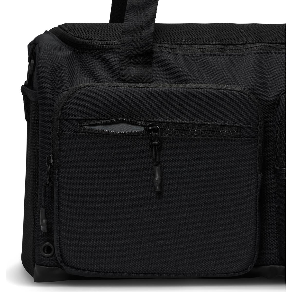product/n/i/nike_fn4206-010-phsyd003.jpg