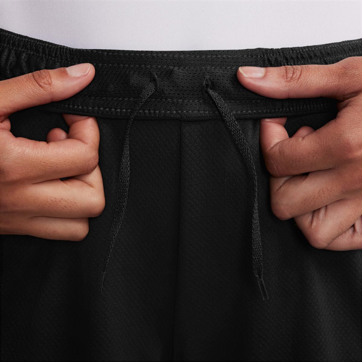 product/n/i/nike_fn5022-010-phsym002.jpg