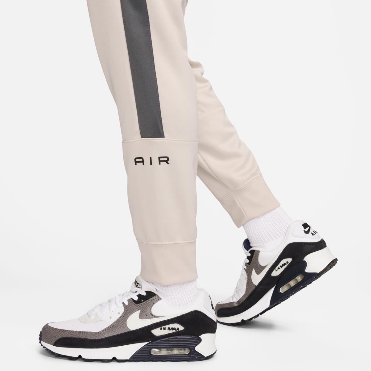 product/n/i/nike_fn7690-104-phsym004.jpg