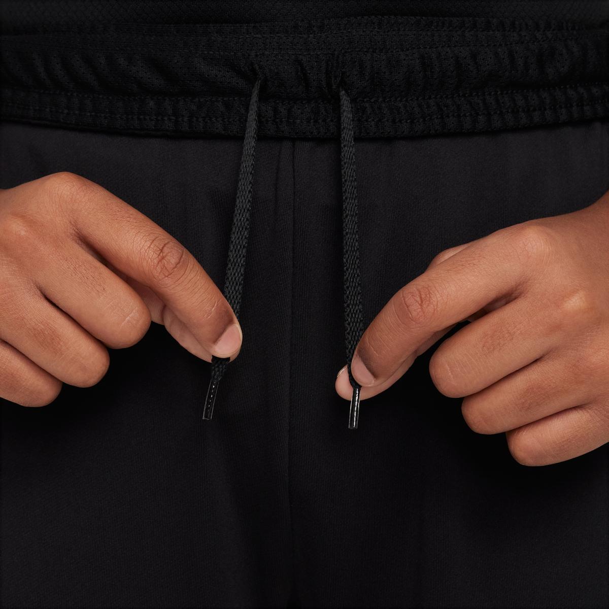 product/n/i/nike_fn8418-010-phsym001.jpg