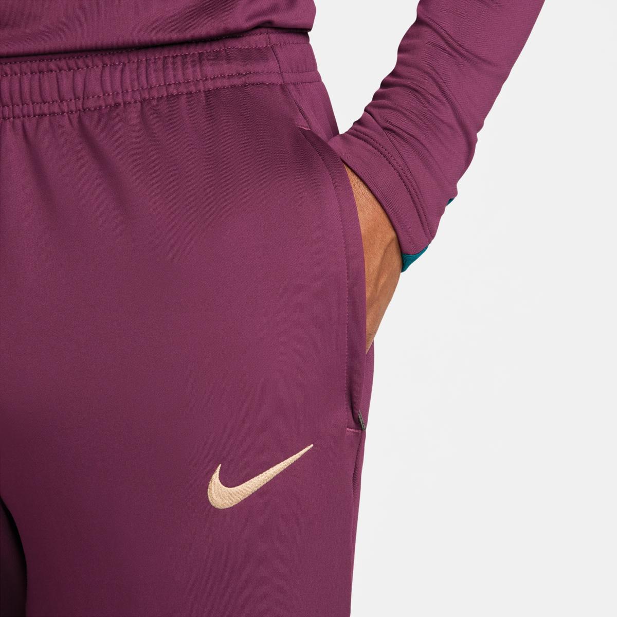 product/n/i/nike_fn9429-610-phsym002.jpg