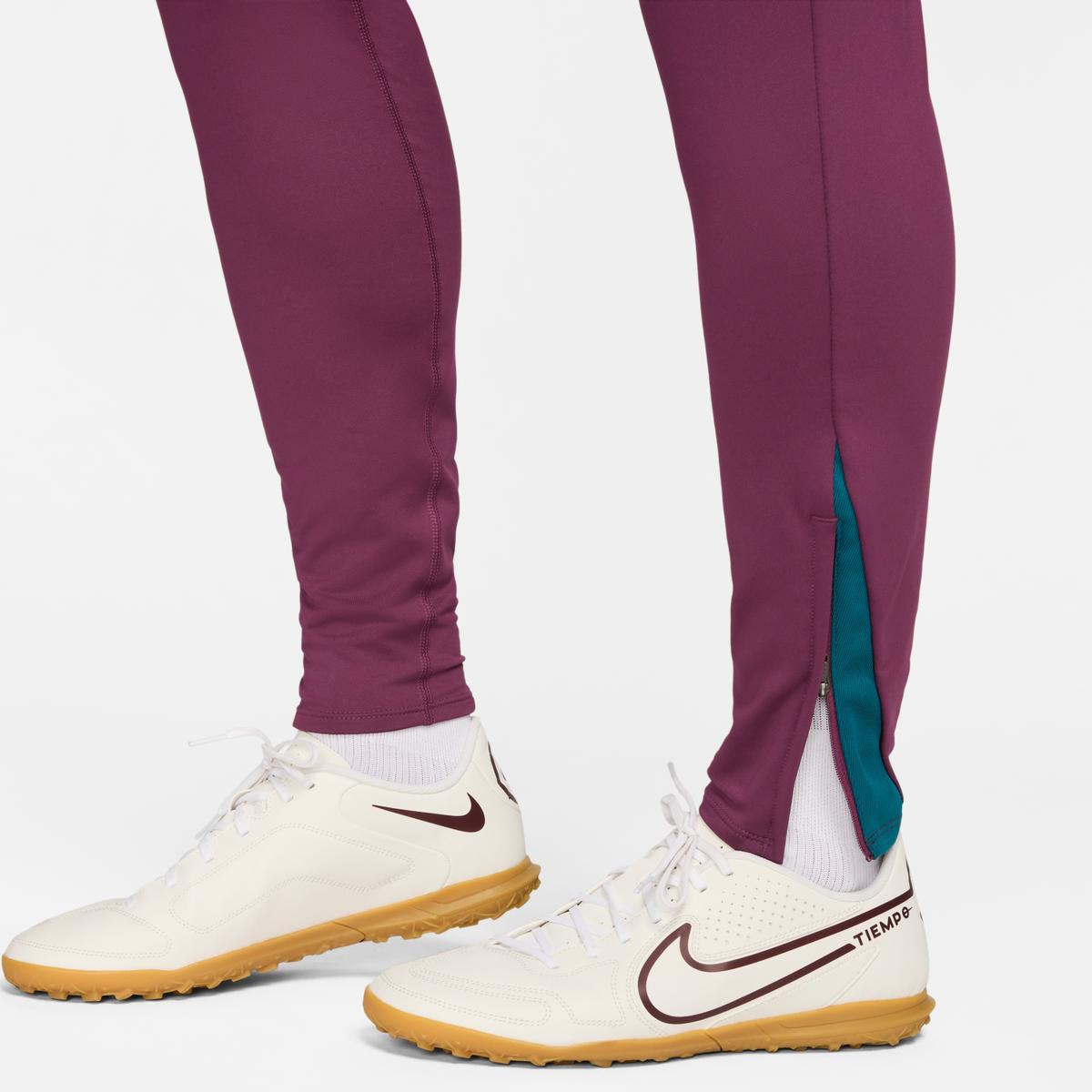 product/n/i/nike_fn9429-610-phsym004.jpg