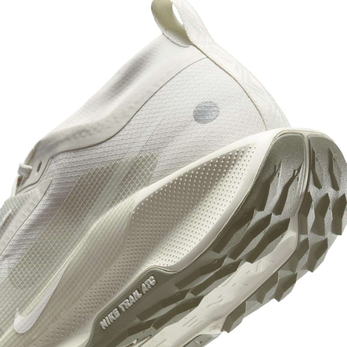 product/n/i/nike_fq0908-008_light-bone-sail-light-army_7.jpg