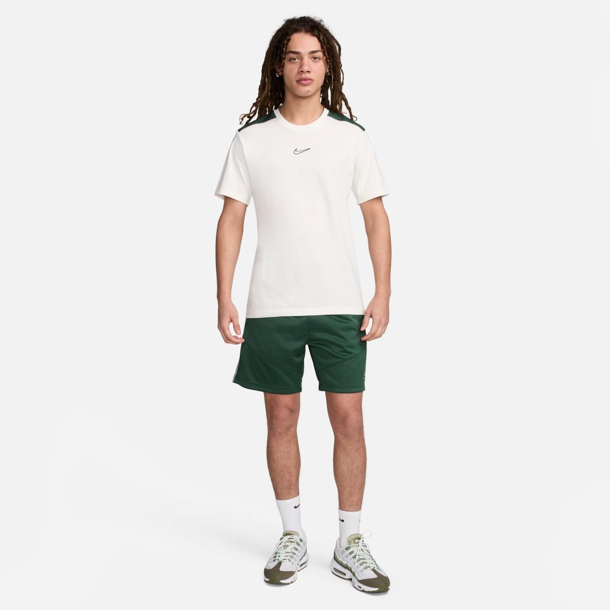 product/n/i/nike_fq8821-133-phsym004.jpg