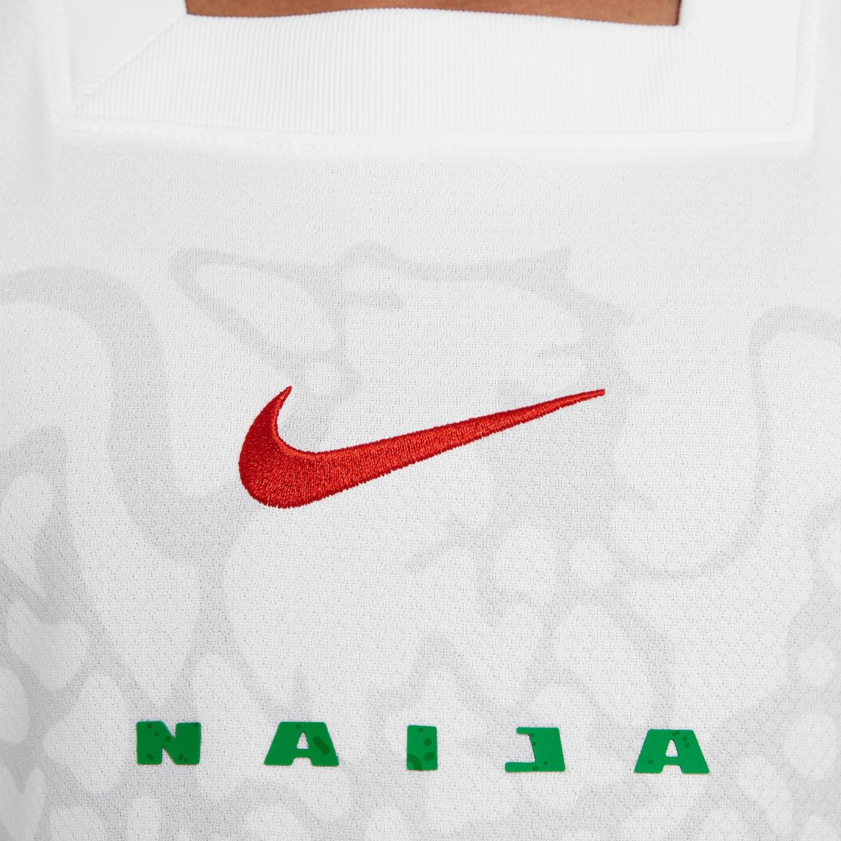 product/n/i/nike_fq8842-100-phsym002.jpg