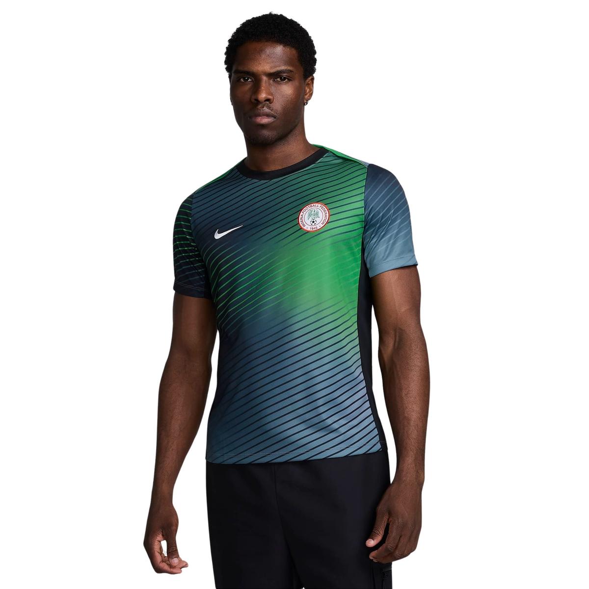 product/n/i/nike_fq9038-065_gris-froid-vert-noir-blanc_1.jpg