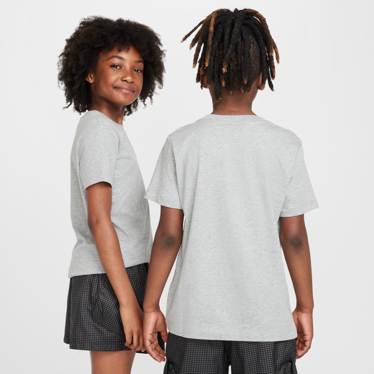 product/n/i/nike_fz5177-063-phcbm001.jpg