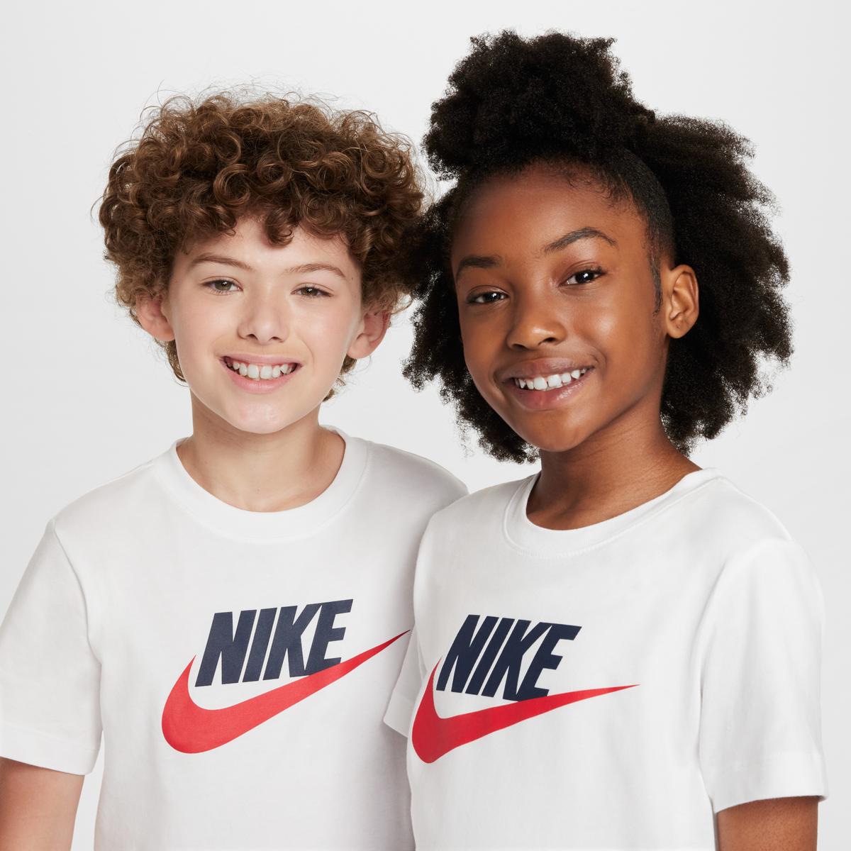 product/n/i/nike_fz5178-100-phcym001_082824.jpg