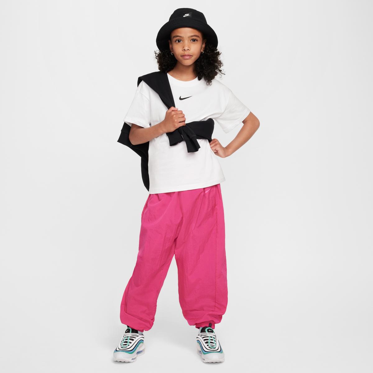 product/n/i/nike_fz5539-100-phsym002_082824.jpg