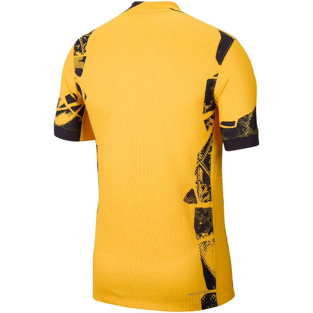 product/n/i/nike_fz6278-741-phsbh001_082824.jpg