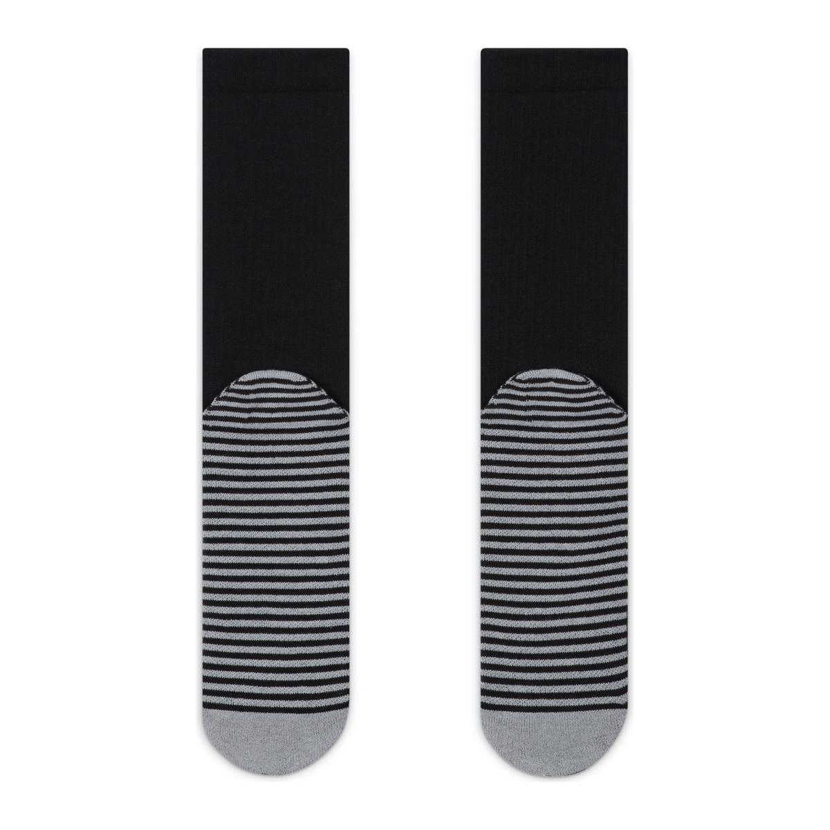 product/n/i/nike_fz8485-010-phcyd002-nw112724.jpg