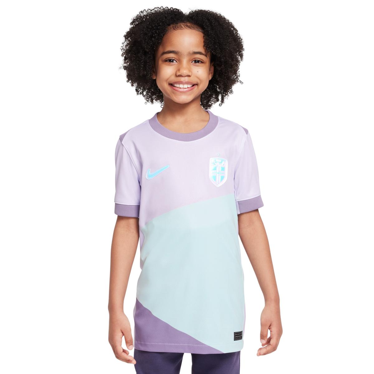 product/n/i/nike_fz9206-538-phsfm001.jpg