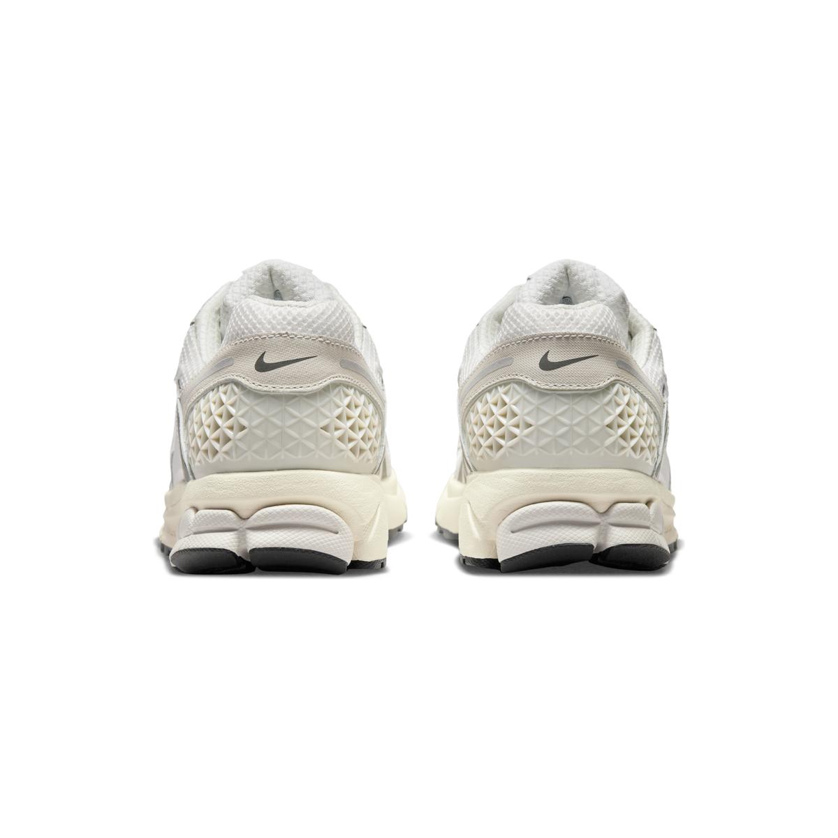 product/n/i/nike_hf0731-007-phcbh000.jpg