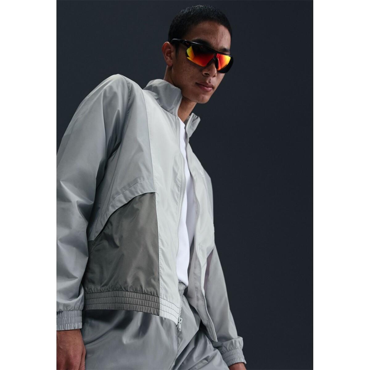 product/n/i/nike_hj1985-077_lt-smoke-grey-smoke-grey-white_3.jpg