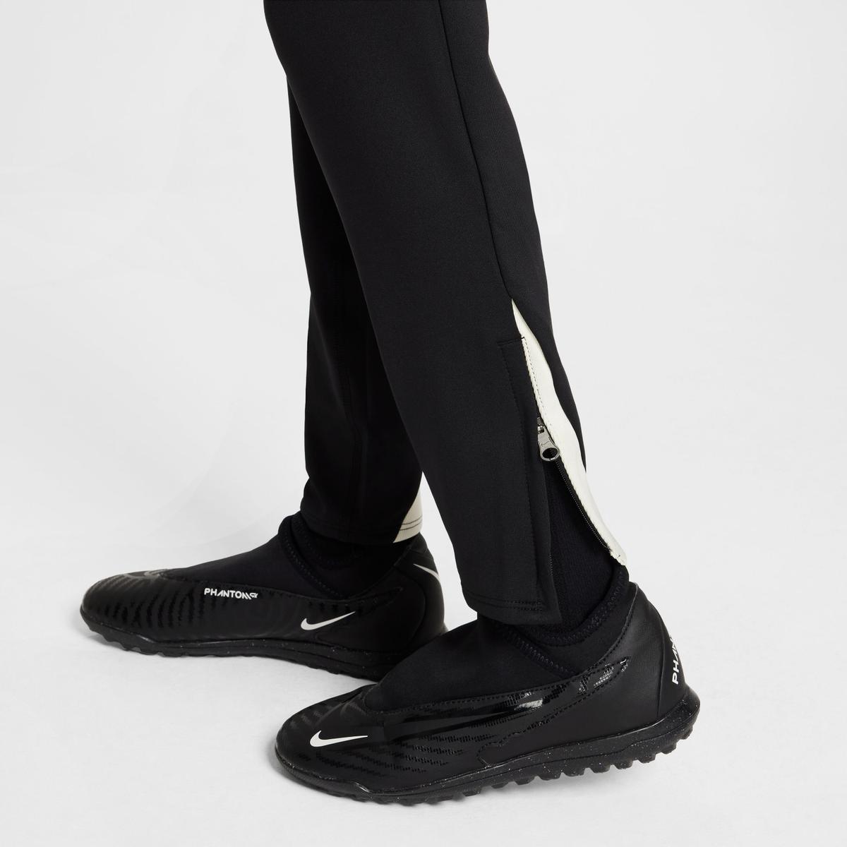 product/n/i/nike_hj3652-010-phsym005.jpg