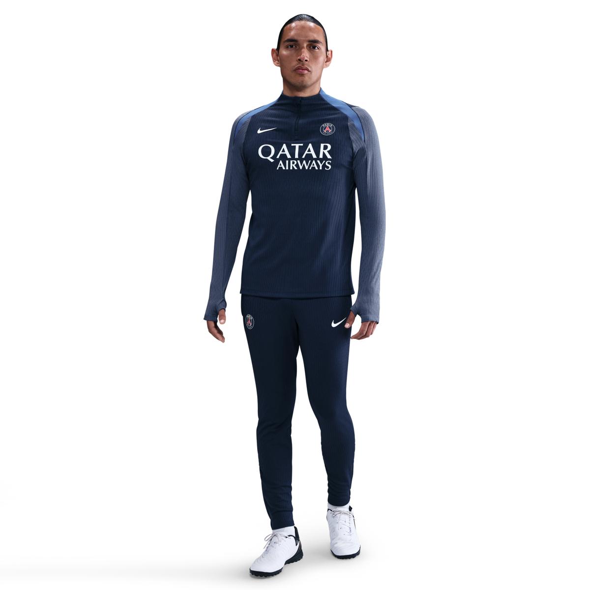 product/n/i/nike_hj6680-410-phsfm001.jpg