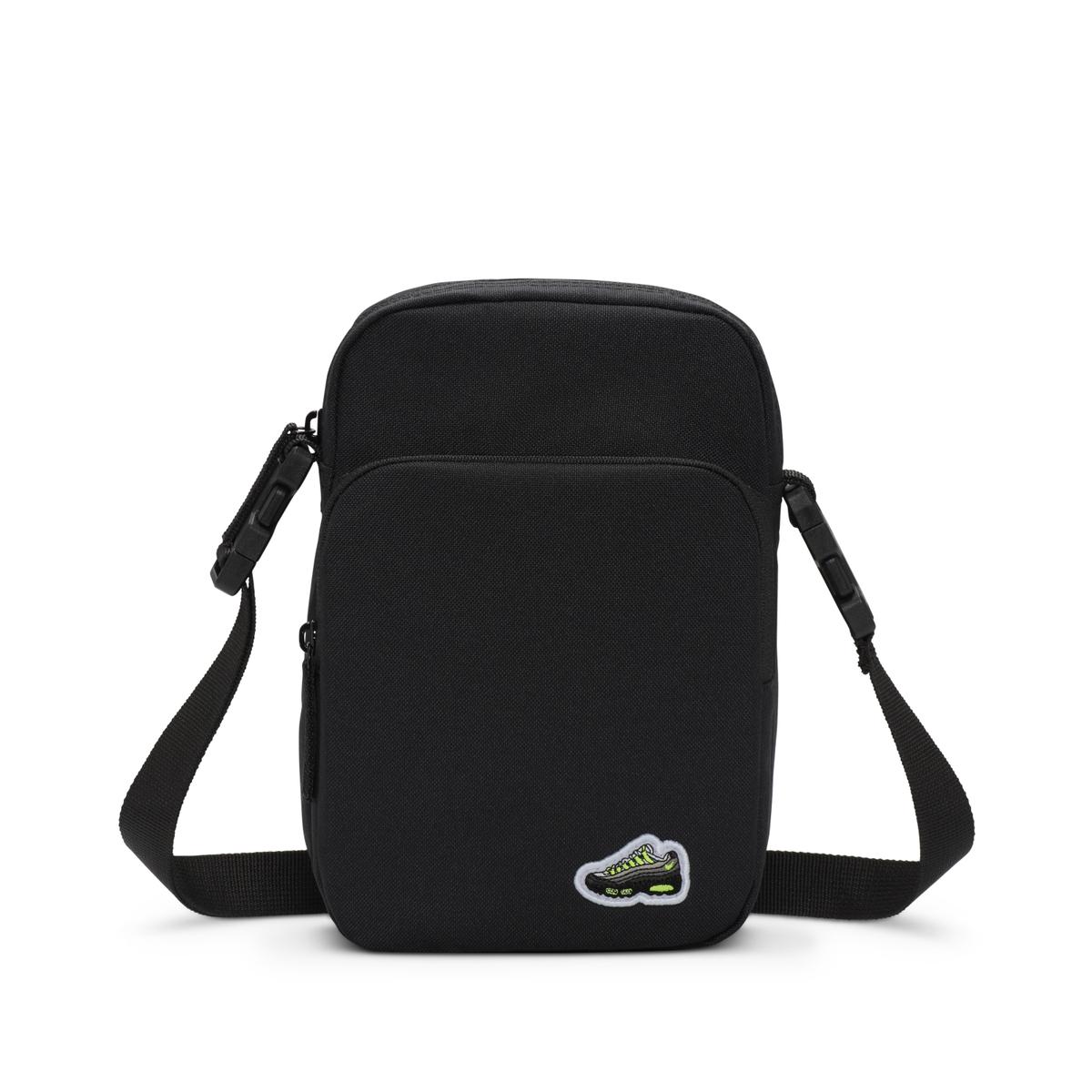 product/n/i/nike_hj8329-010_noir-noir-blanc_4.jpg