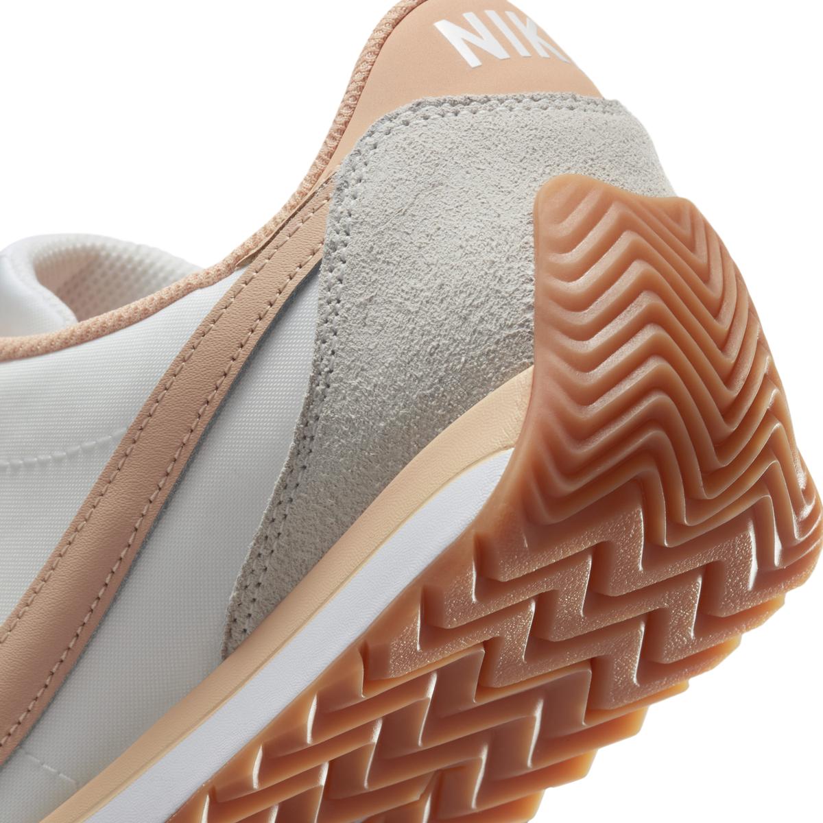 product/n/i/nike_hm4771-107_white-white-onyx-black-total-orange_8.jpg