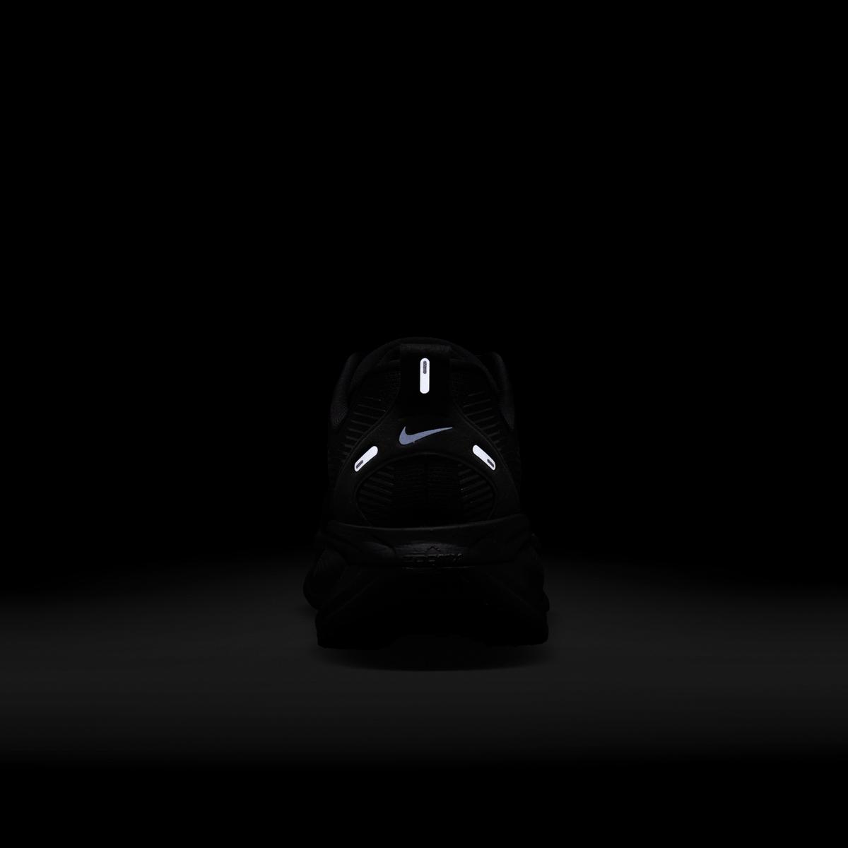 product/n/i/nike_hm6803-005_noir-dark-smoke-grey-light-smoke-grey-noir_3.jpg
