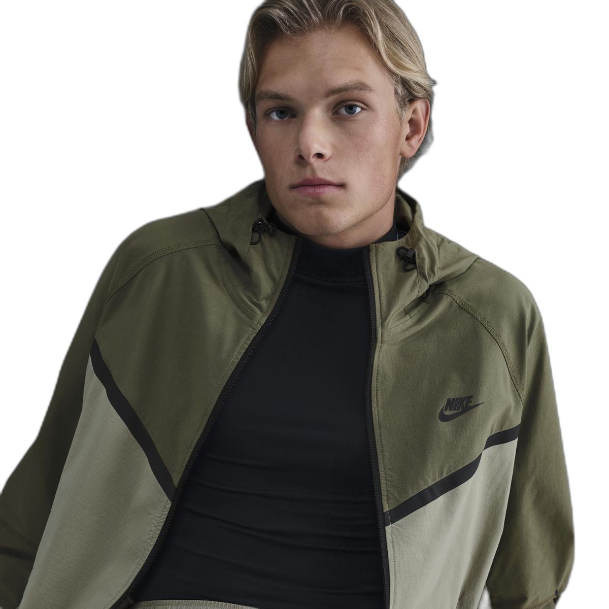product/n/i/nike_hm7151-321_light-army-medium-olive-black_1.jpg