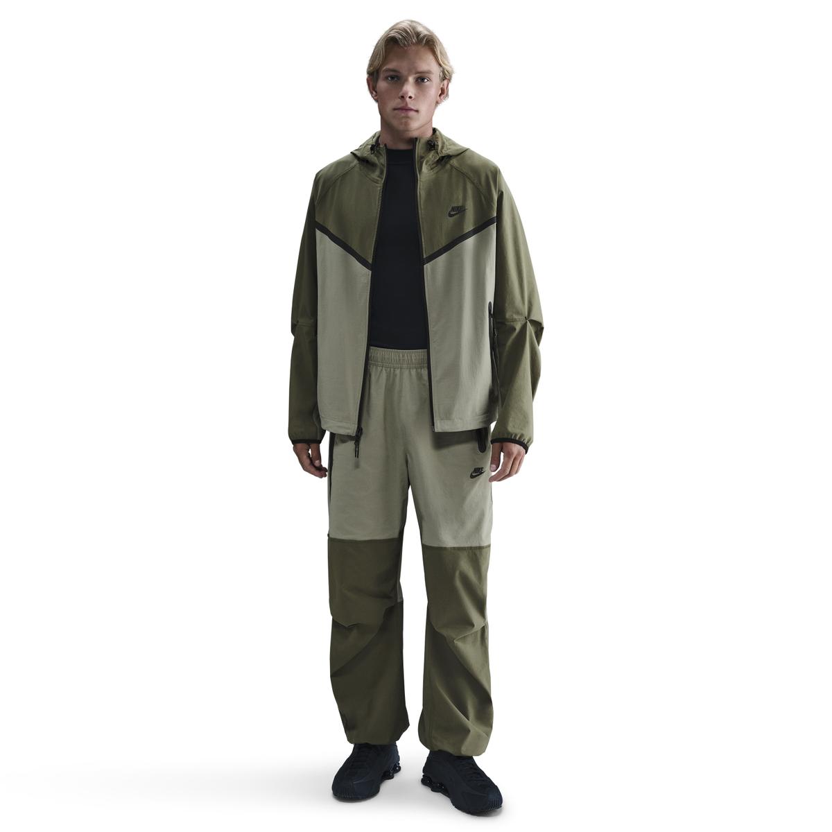 product/n/i/nike_hm7151-321_light-army-medium-olive-black_4.jpg